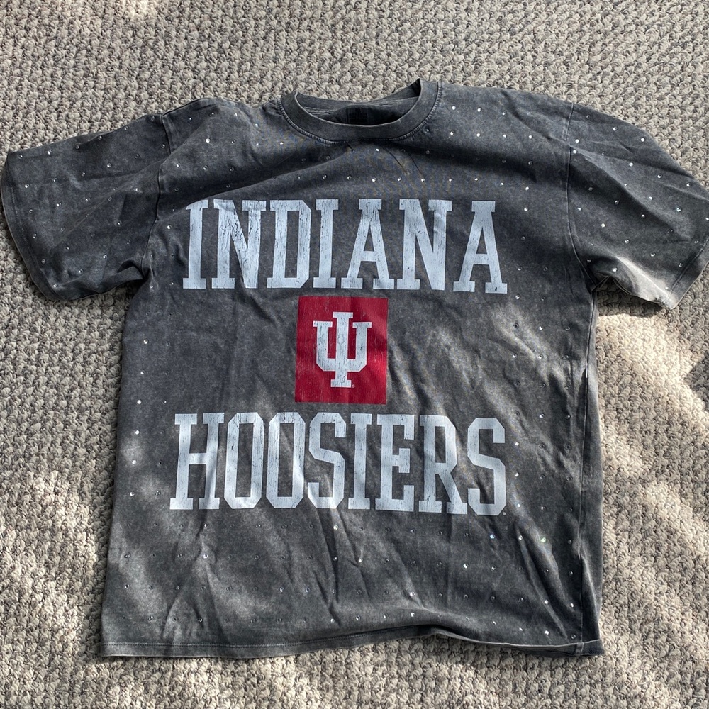 Gameday Couture Indiana Hoosiers sparkle Gray Short Sleeve Tee